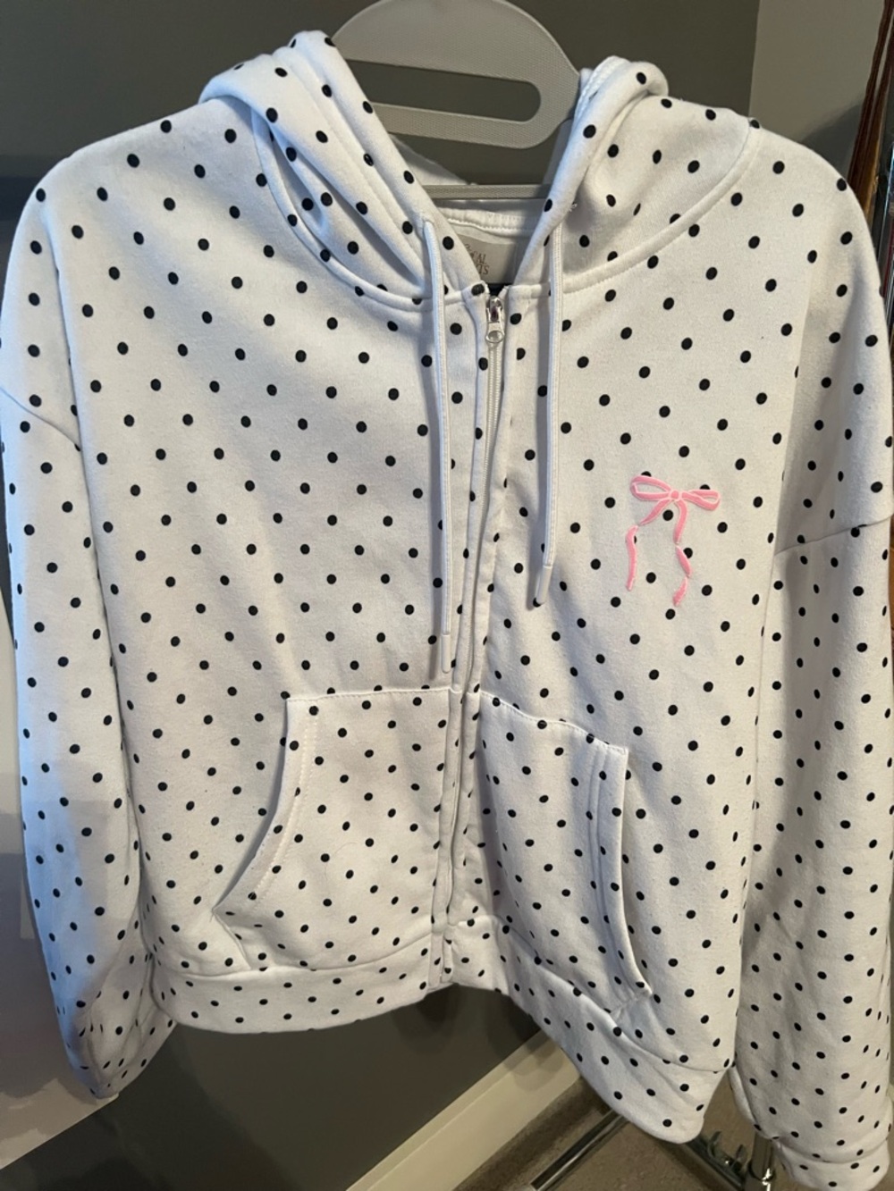 White Polka Dot Zip-Up Hoodie with Pink Bow Embroidery - New York On Back - Picture 2 of 5